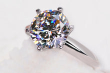 Load image into Gallery viewer, CC&amp;BYX   1.25CT 925 Sterling Silver &amp; Cubic Zirconia Solitaire Cocktail/Engagement Ring
