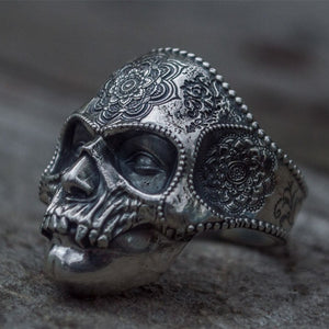 EYHIMD Unique Santa Muerte Skull Men's Ring with Mandala Flower Pattern