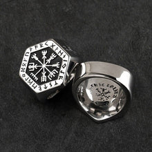 Load image into Gallery viewer, ODIN  Classic Viking Compass Rune Ring for Men
